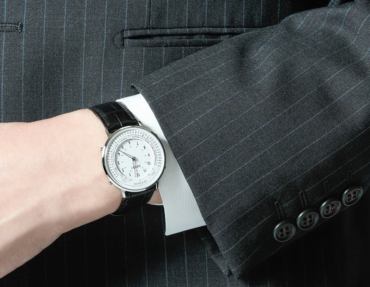 Reloj Seiko con Metrónomo (Elegante) — foto 2